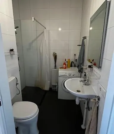 Very Convenient Near Center Apartment *